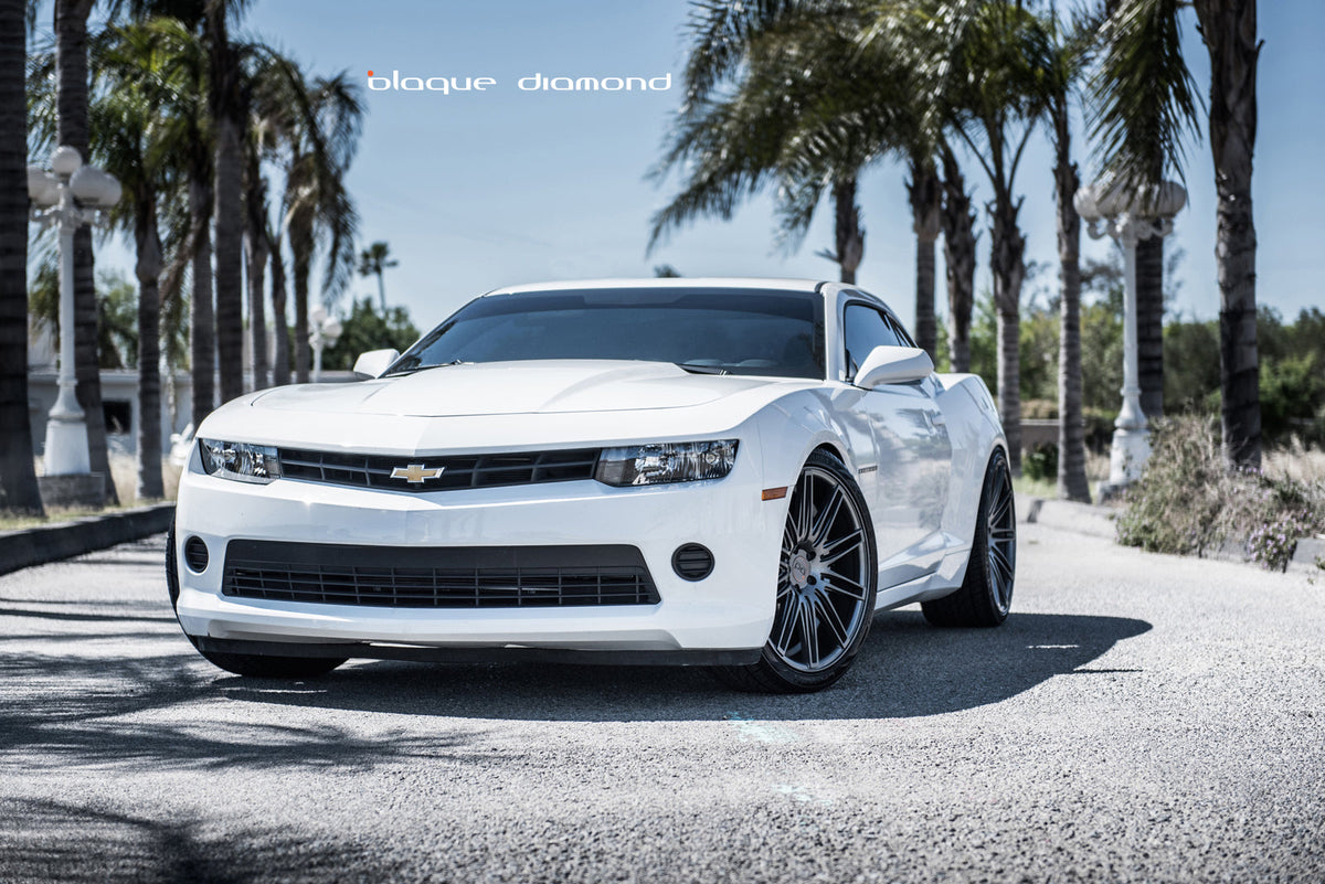 2015 Chevy Camaro Fitted With 22 Inch BD-2’s in Matte Graphite