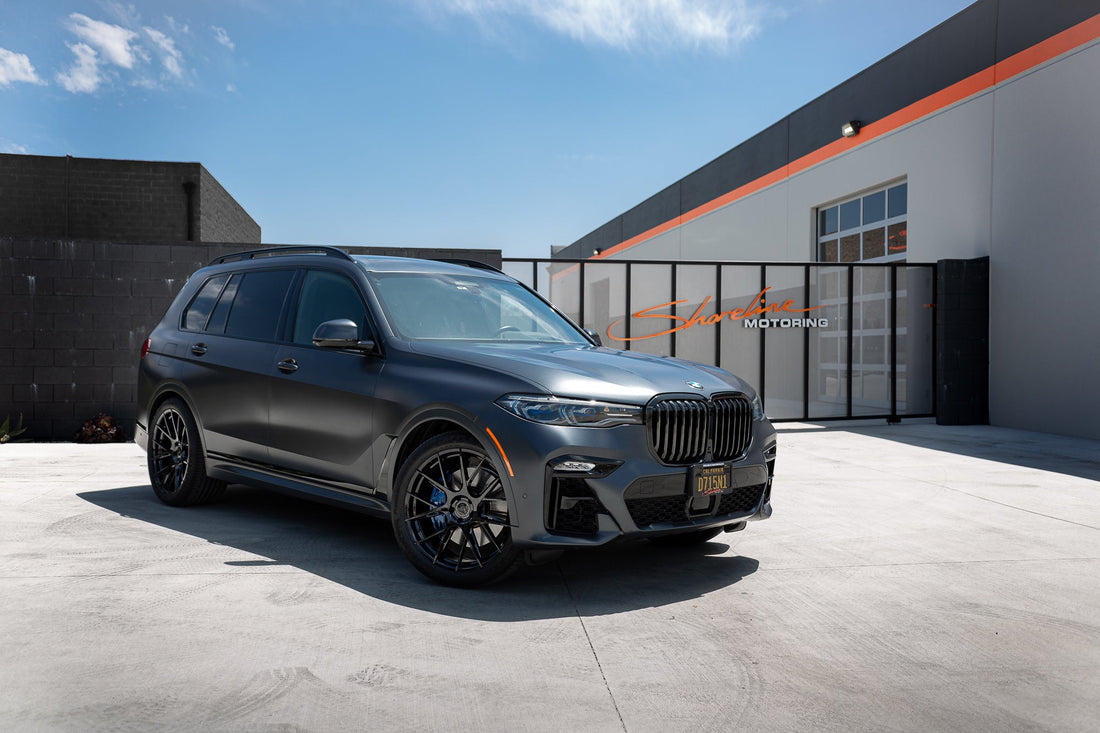 Elevate Your Driving Experience: The BMW X7M with Blaque Diamond BD-F18 Wheels