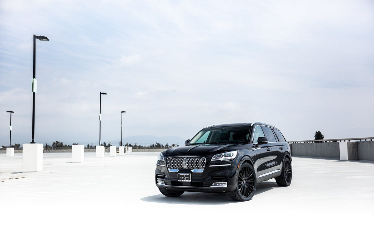 Blaque Diamond BD-715 on the 2023 Lincoln Aviator