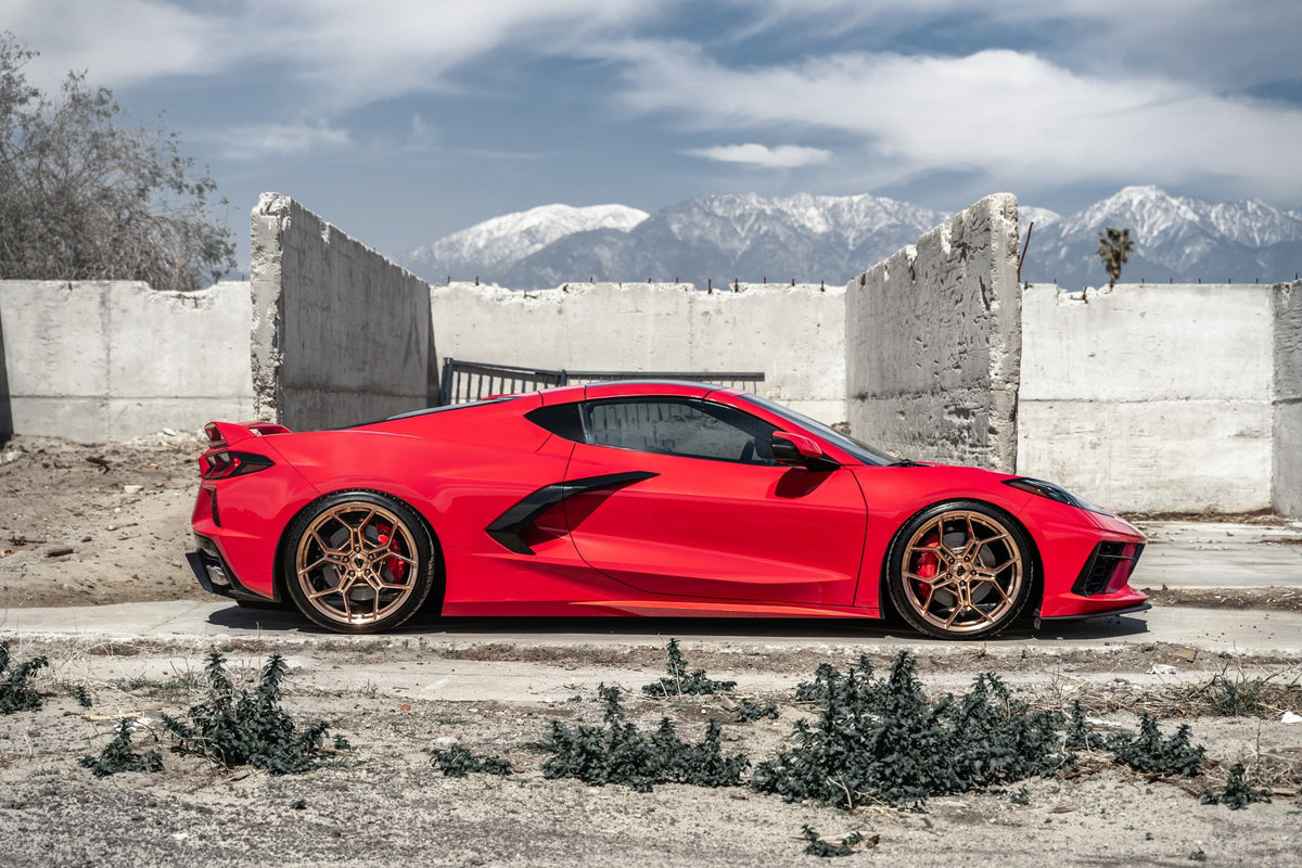 2020 C8 Corvette on custom finished F25 wheels