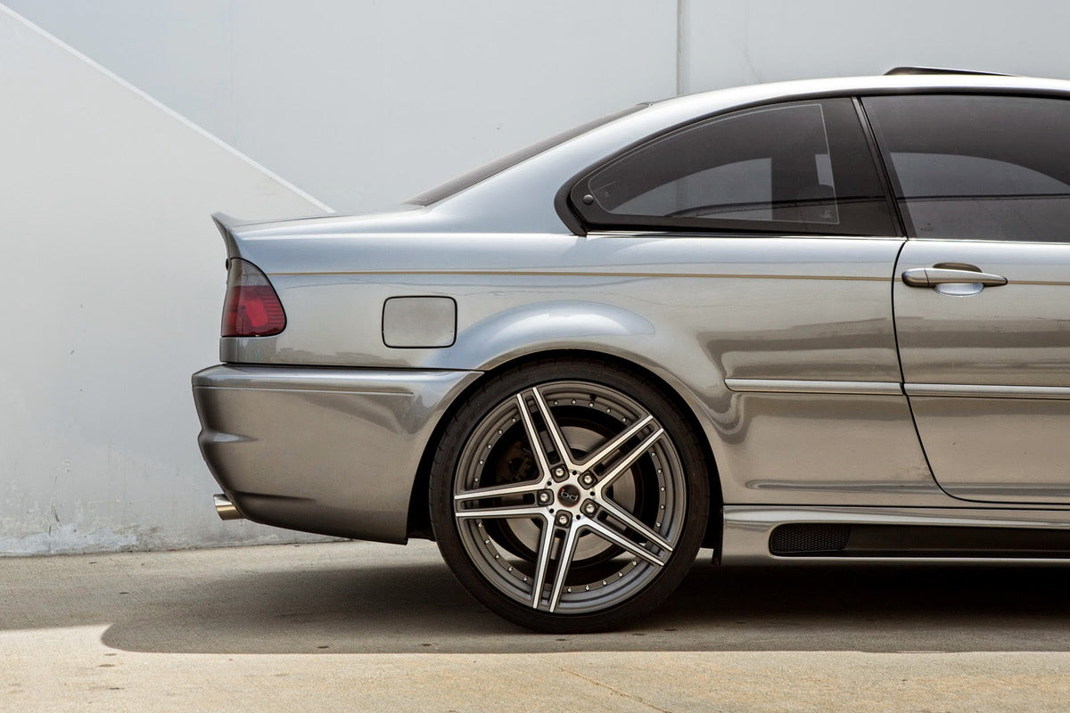 BMW E46 M3 Fitted with Staggered 20 Inch BD’6’s in Machine Graphite