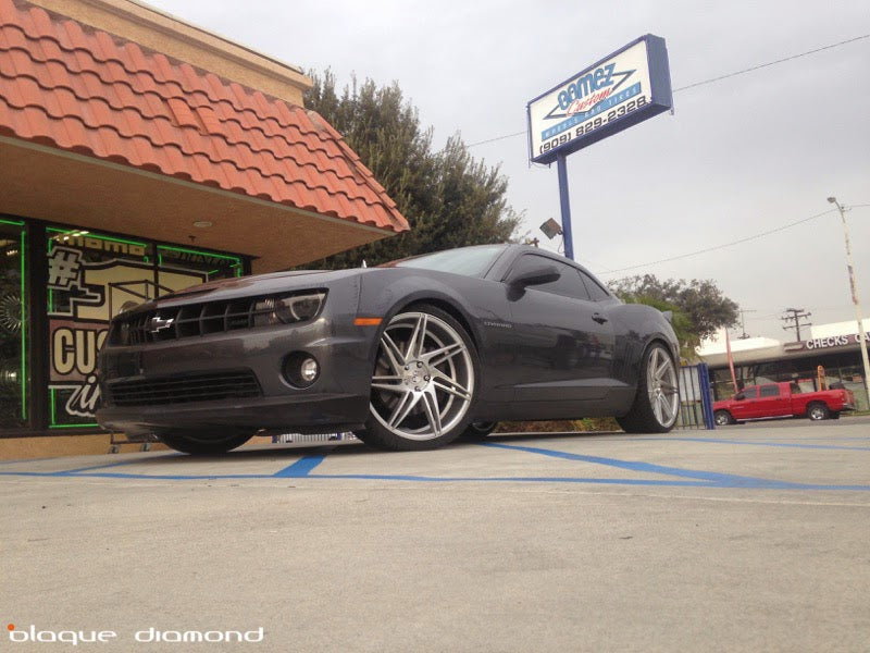 Chevy Camaro Fitted with 22 Inch BD-1’s in Silver