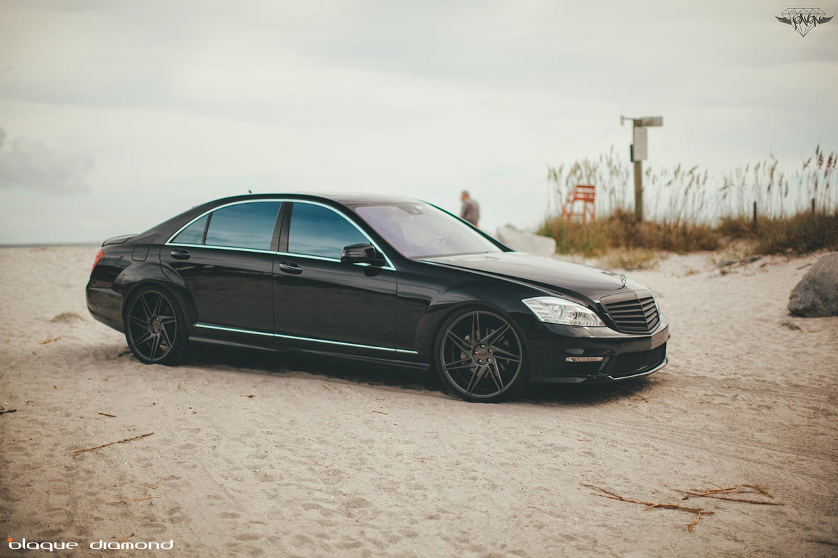 Mercedes S Class with 22 Inch BD-1’s in Matte Graphite