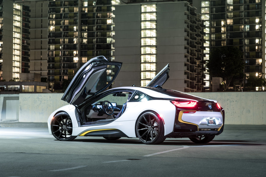 2016 BMW i8