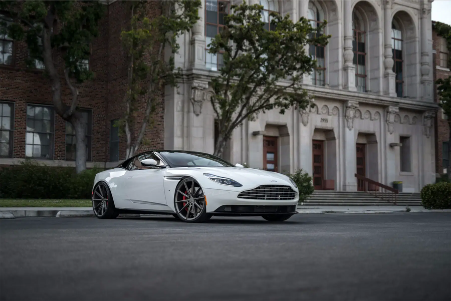 2017 Aston Martin DB11