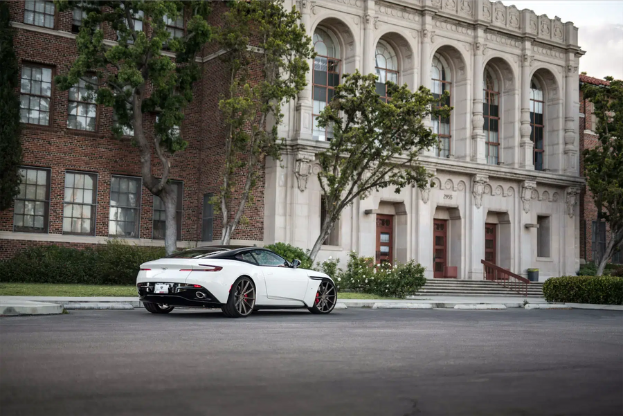 2017 Aston Martin DB11