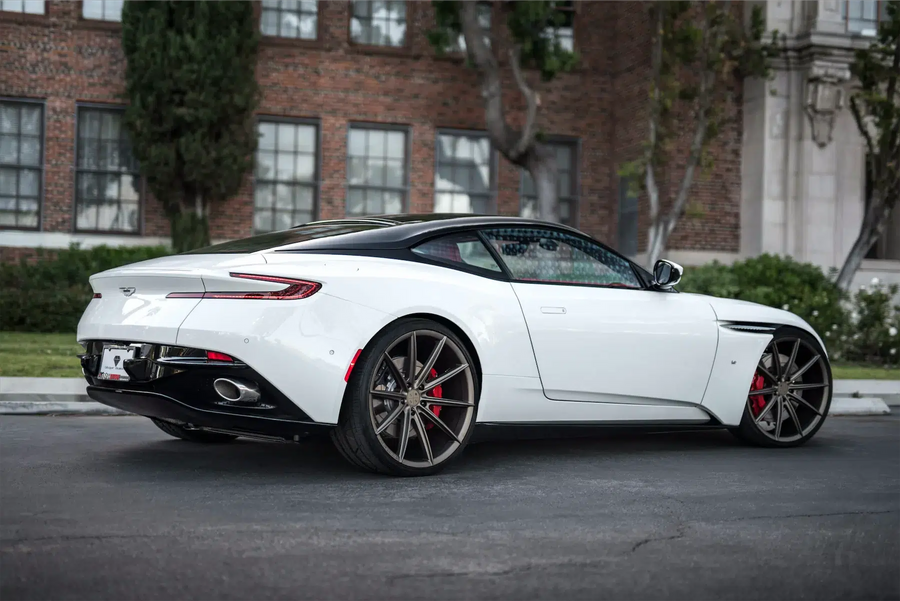 2017 Aston Martin DB11