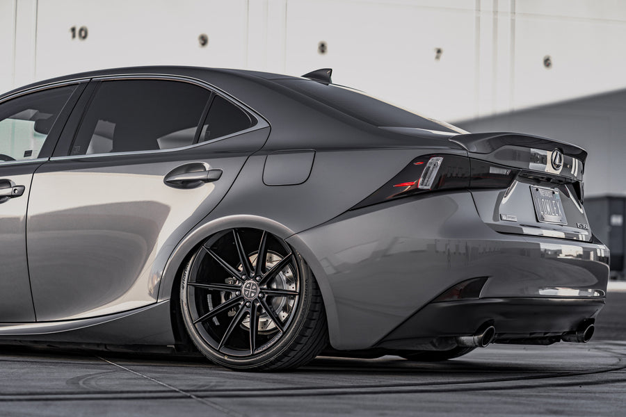 2017 Lexus IS