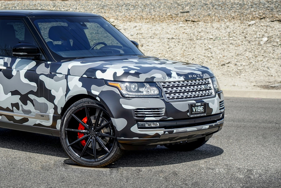 A 2018 Range Rover on 24 Inch Blaque Diamond on BD-11 Gloss Black Wheels