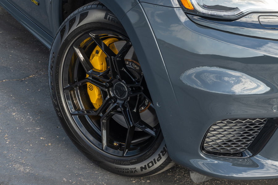 2018 Jeep Grand Cherokee Trackhawk on Blaque Diamond BD-F25 Wheels in Gloss Black