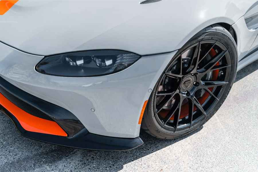 2020 Aston Martin Vantage