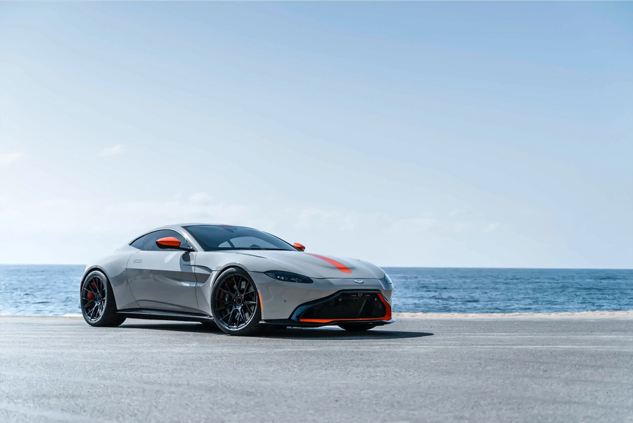 2020 Aston Martin Vantage