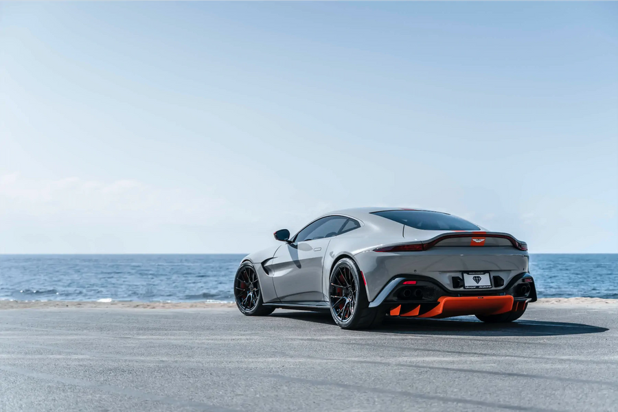 2020 Aston Martin Vantage