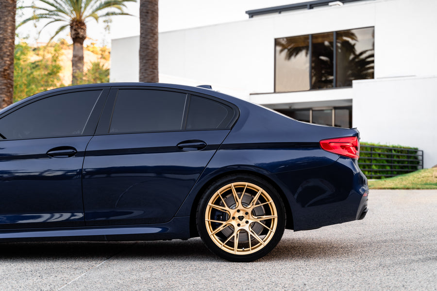 A 2020 BMW M550 on 20 Inch Blaque Diamond BD-F18 Transparent Brass Wheels