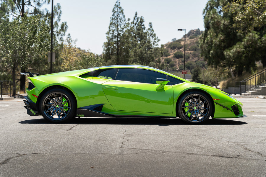 A 2020 Lamborghini Huracan on Blaque Diamond BD-F20 Gloss Black Wheels