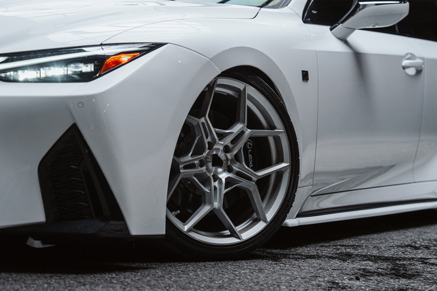 2023 Lexus IS500