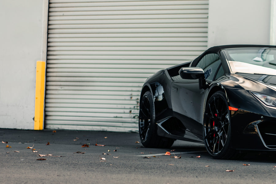 A 2017 Huracan on Blaque Diamond BD-F18 on Gloss Black Wheels