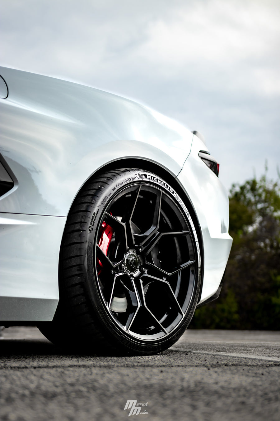 A 2020 Chevrolet Corvette C8 on Blaque Diamond BD-F25 Gloss Black Wheels