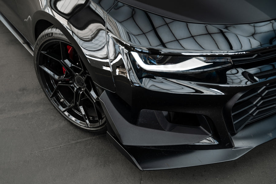 A 2018 Chevrolet Camaro ZL1 1LE on Blaque Diamond BD-F25 Gloss Black Wheels