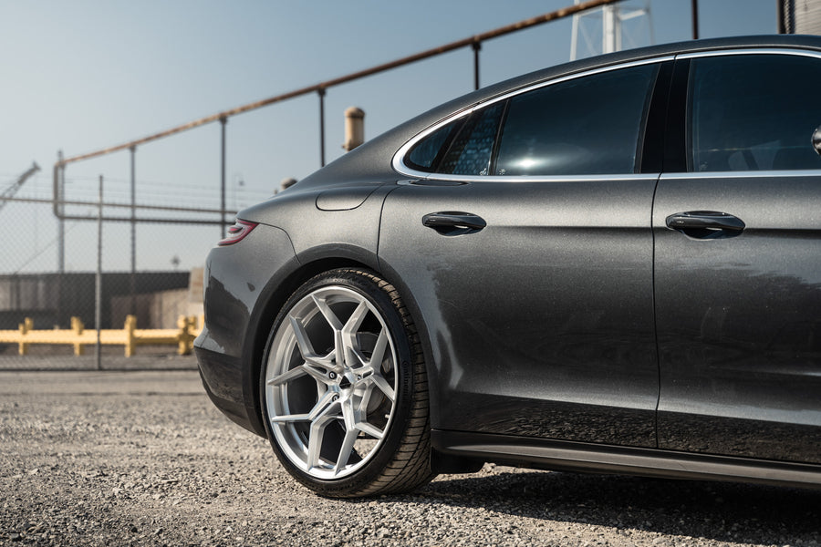 2017 Porsche Panamera