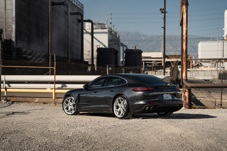 2017 Porsche Panamera