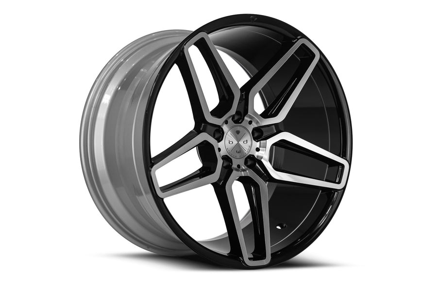 BD17-5 Silver Machined w/ Gloss Black Face