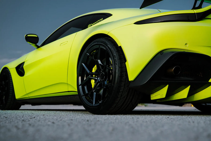 2022 Aston Martin Vantage