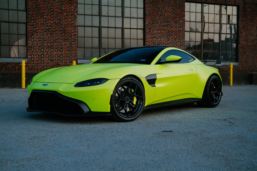 2022 Aston Martin Vantage