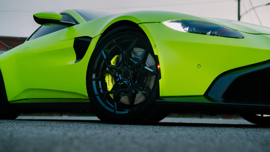 2022 Aston Martin Vantage