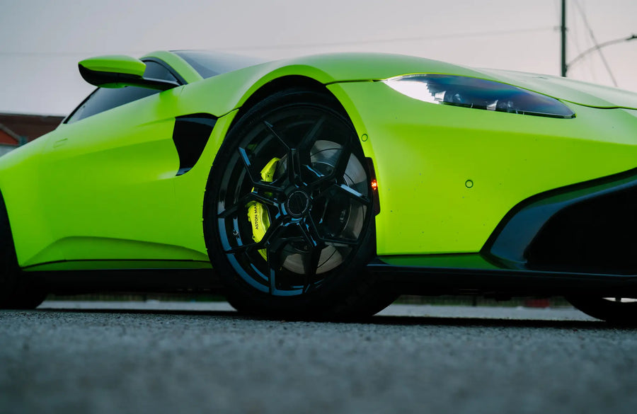 2022 Aston Martin Vantage