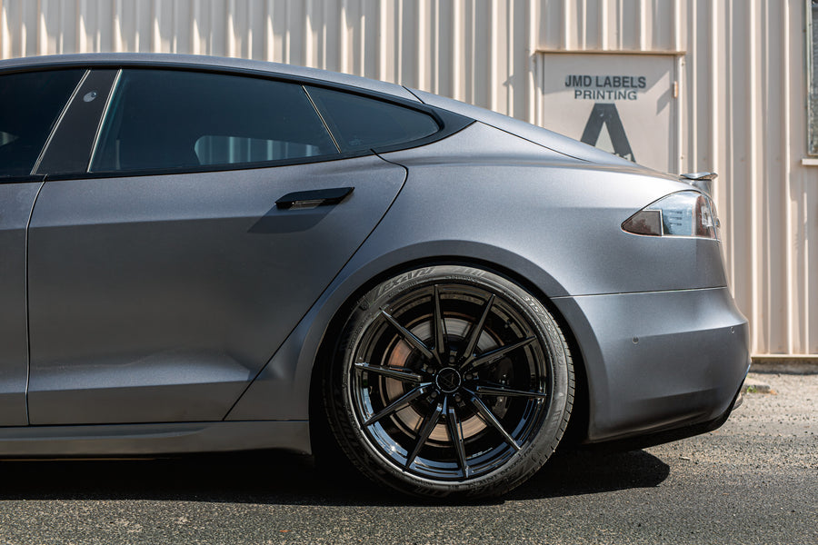 2022 Tesla Model S Plaid