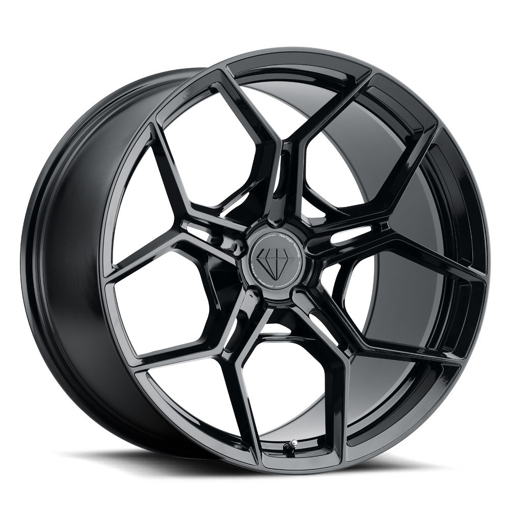 Gloss Black — beauty