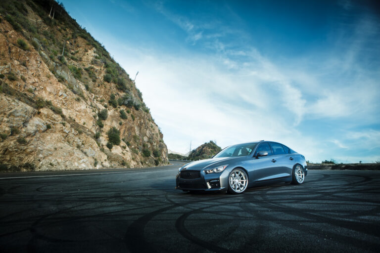 A 2015 Infiniti Q50S on BD-23 Silver Machined Chrome Lip Staggered Wheels