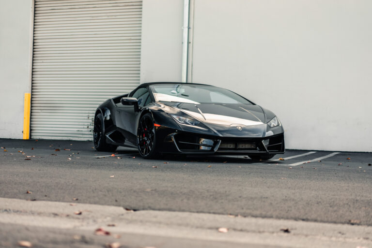 A 2017 Huracan on Blaque Diamond BD-F18 on Gloss Black Wheels