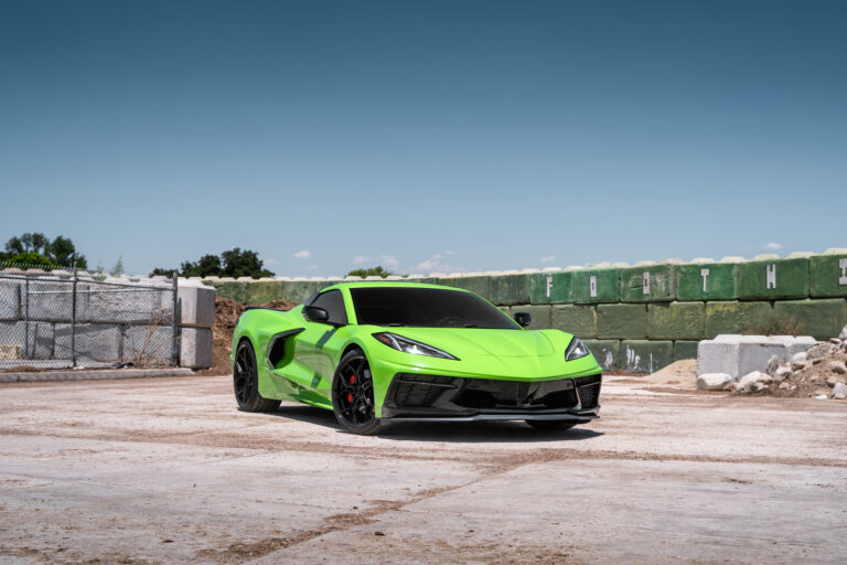 A 2021 Chevrolet Corvette C8 on BD-F25 Gloss Black Wheels