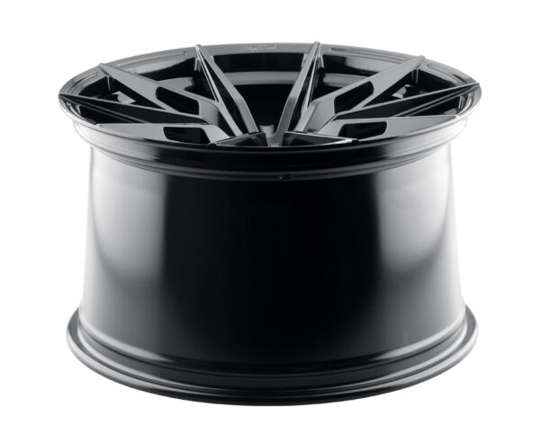 Blaque Diamond BD-F29 Gloss Black 5 Lug 20 inch Wheel Product Photo