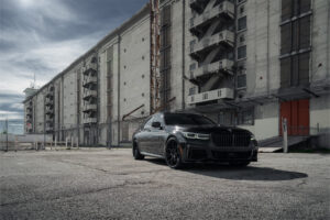 2020 BMW 750i X-Drive on Blaque Diamond F18 Gloss Black wheels.