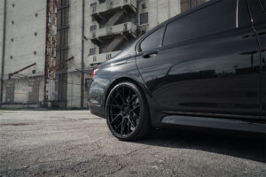 2020 BMW 750i X-Drive on Blaque Diamond F18 Gloss Black wheels.